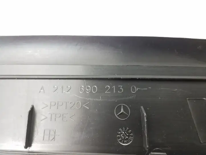 Mercedes-Benz E W212 (2009 - 2016) A2126902130 Прочие детали салона — фото 2
