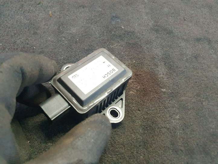 Toyota Avensis T250 (2003 - 2006)  0265005273 Датчик ESP (системы стабильности) (датчик курсовой устойчивости))