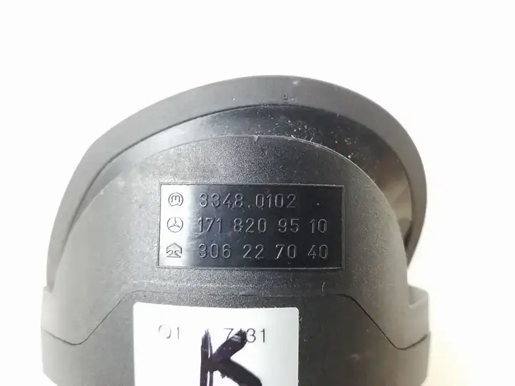 Mercedes-Benz (2008 - 2011) A1718209510 Кнопки на рулевом колесе — фото 3