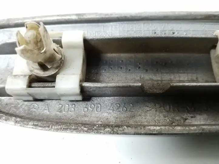 Mercedes-Benz (2008 - 2011) A2036904262 Молдинг крыла — фото 2