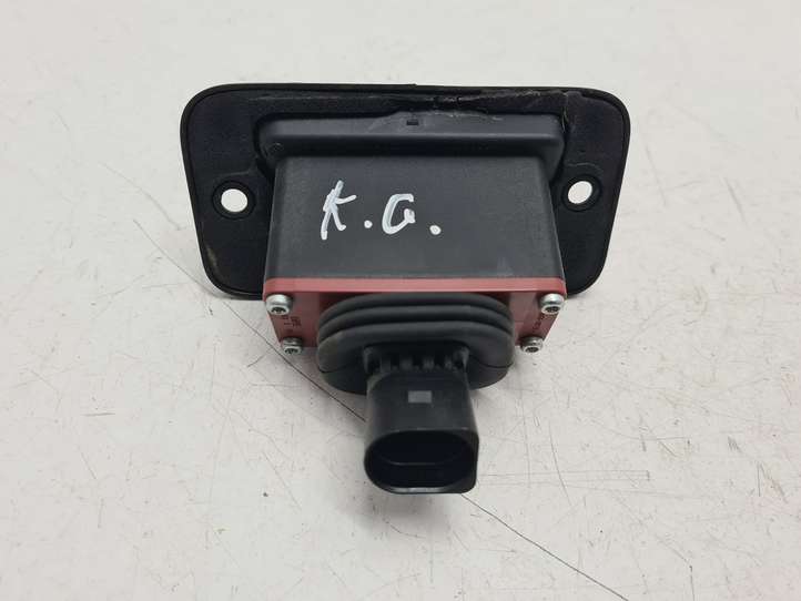 Volkswagen Caddy (2004 - 2010)  2K0907437A Контактное соединение дверей