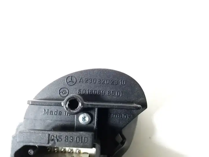 Mercedes-Benz CLK A209,C209 (2002 - 2009) A2308202310 Кнопки на рулевом колесе — фото 3