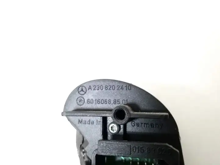 Mercedes-Benz CLK A209,C209 (2002 - 2009) A2308202410 Кнопки на рулевом колесе — фото 2