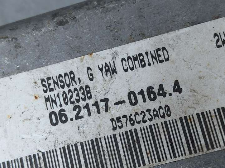 Mitsubishi Grandis (2003 - 2012)  MN102338 Датчик ESP (системы стабильности) (датчик курсовой устойчивости))