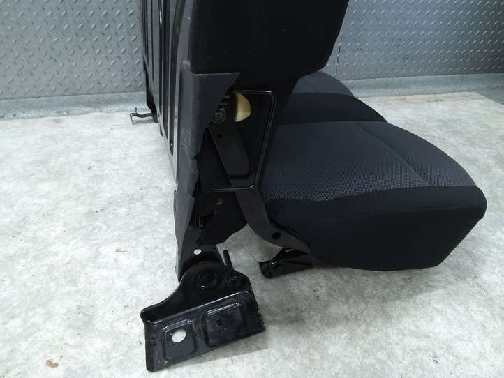 Toyota ProAce Verso (2016 - )  SU001B2039 Заднее сиденье
