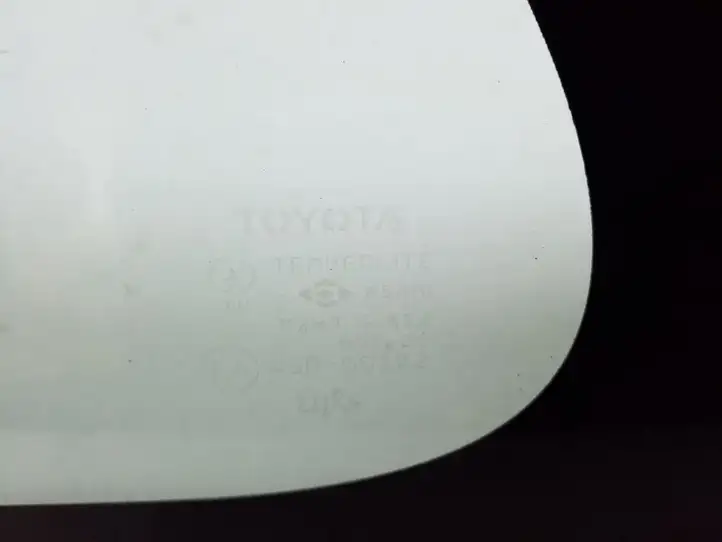 Toyota Yaris (2005 - 2009) 62712-52290 Заднее боковое стекло — фото 2