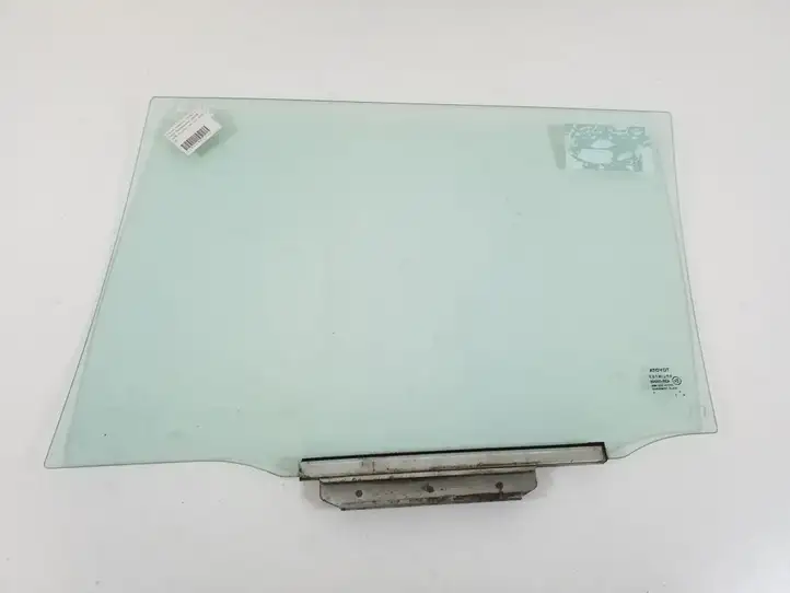 Toyota Avensis T250 (2003 - 2006) 68103-05120 Стекло задней двери — фото 3
