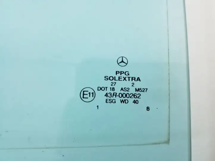 Mercedes-Benz C W203 (2000 - 2007) A2037350710 Стекло задней двери — фото 3