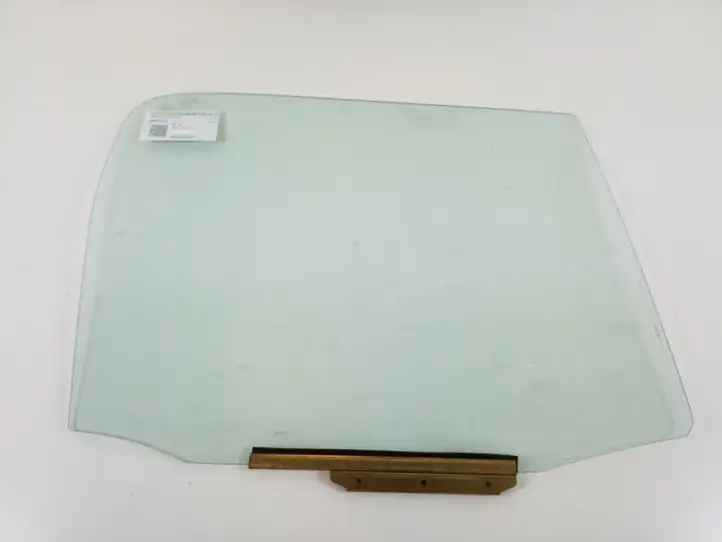 Toyota Yaris Verso (1999 - 2005) 68140-52110 Стекло задней двери — фото 1
