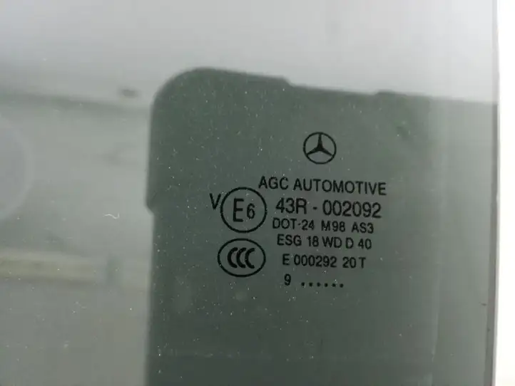 Mercedes-Benz GLK X204 (2008 - 2016) A2047351310 Стекло задней двери — фото 3