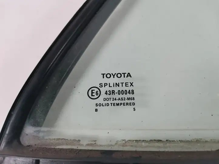 Toyota Avensis T250 (2003 - 2006) 68123-05070 Форточка двери — фото 3