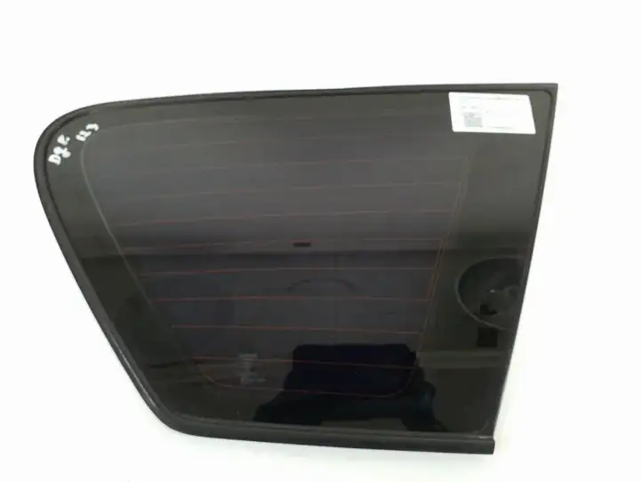 Toyota Avensis Verso (2001 - 2004) 61667-14030 Заднее боковое стекло — фото 1