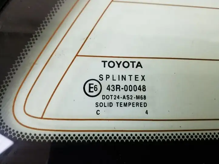 Toyota Avensis T250 (2003 - 2006) 62710-05100 Заднее боковое стекло — фото 2