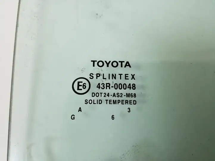 Toyota Avensis T250 (2003 - 2006) 68103-05100 Стекло задней двери — фото 3