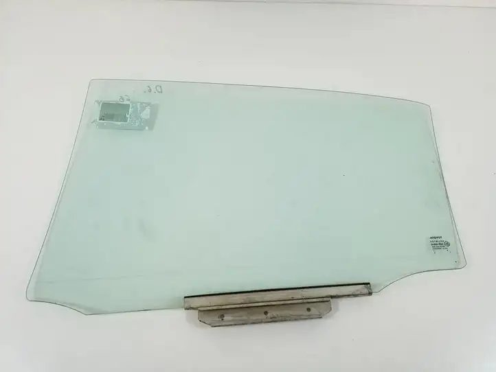 Toyota Corolla E120 E130 (2000 - 2004) 68103-02080 Стекло задней двери — фото 1