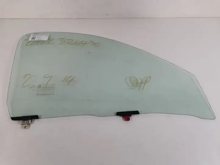 Toyota Yaris Verso (1999 - 2005) 68110-52050 Стекло передней двери — фото 1