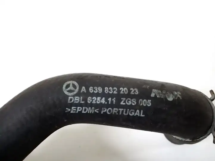 Mercedes-Benz Vito Viano W639 (2003 - 2010) A6398322023 Трубка подачи воздуха — фото 2
