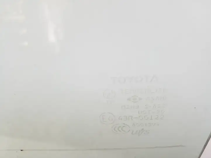 Toyota Prius (XW20) (2003 - 2009) 68104-47041 Стекло задней двери — фото 2