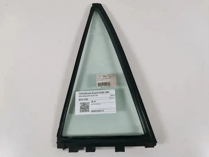 Toyota Corolla Verso E121 (2001 - 2004) 68124-13250 Форточка двери — фото 1