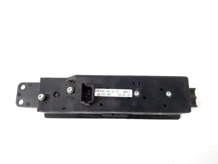 Mercedes-Benz Vito Viano W639 (2003 - 2010) A6395451413 Блок кнопок стеклоподъемников — фото 2