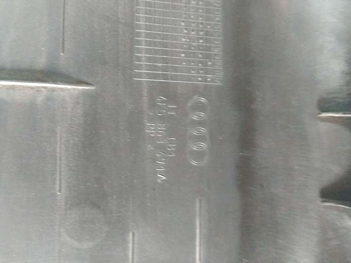 Audi A6 (2004 - 2008)  4F5863471 Отделка порога багажника