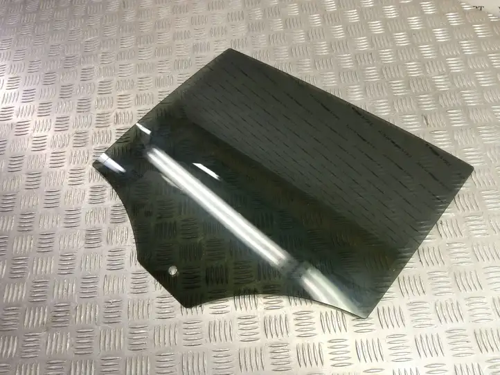 BMW X2 F39 (2018 - 2022)  43R011004 Основное стекло задних дверей