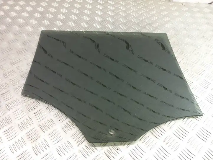 BMW X2 F39 (2018 - 2022)  43R011004 Основное стекло задних дверей