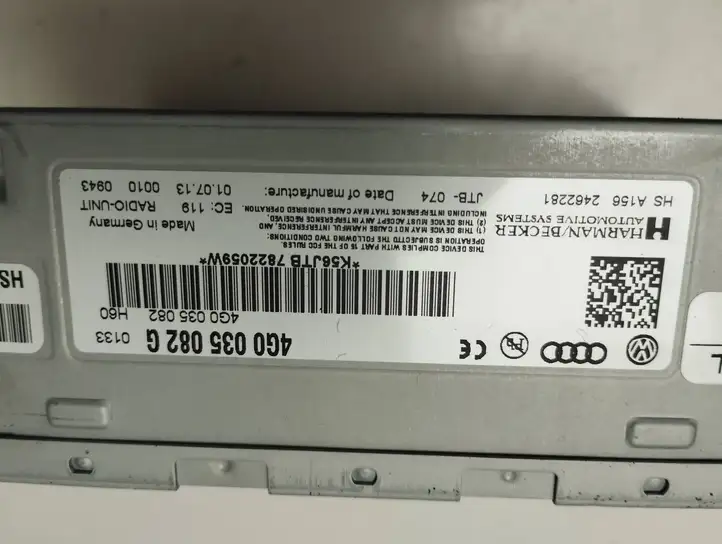 Audi A7 (2010 - 2014)  4G0035082G Радио/ проигрыватель CD/DVD / навигация