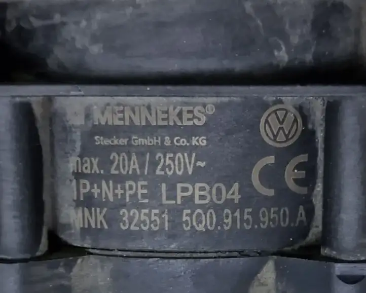 Volkswagen Golf VII (2013 - 2019) 12E915651D Кабель для зарядки электромобилей — фото 7
