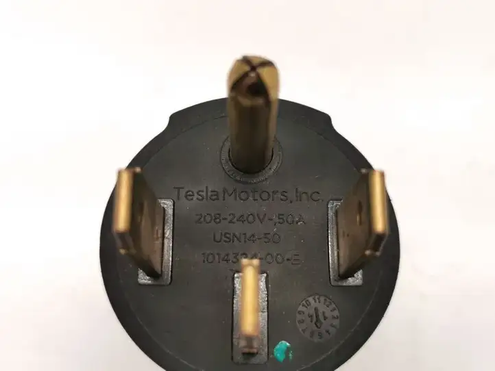 Tesla Model S (2012 - 2016) 1014324-00-E Кабель для зарядки электромобилей — фото 3