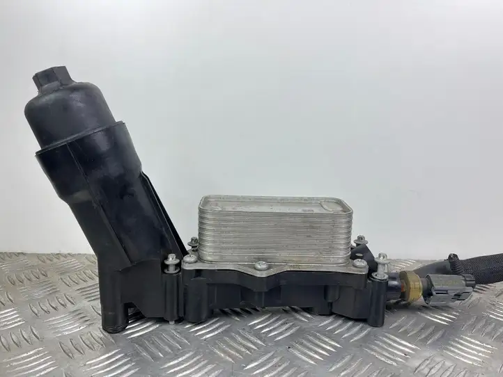 Jeep Grand Cherokee (2010 - 2021) 6790424411A3 Кронштейн масляного фильтра — фото 4