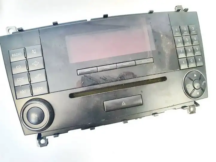 Mercedes-Benz CLC CL 203 (2008 - 2011) a2038704589 Магнитола / мультимедийная система — фото 1