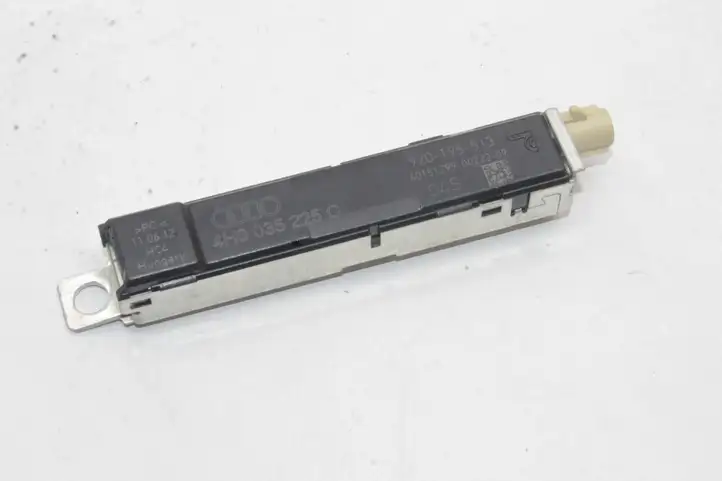 Audi A8 S8 D4 4H (2010 - 2014) 4H0035225C Усилитель антенны — фото 2