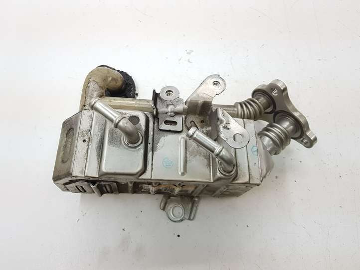 Toyota Auris E180 (2012 - 2018)  2560133070 Охладитель EGR
