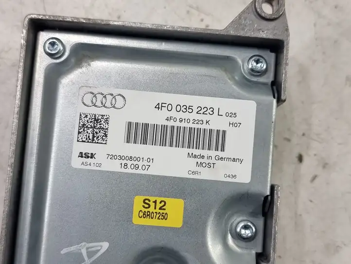 Audi A6 S6 C6 4F (2004 - 2008) 4F0035223L Усилитель звука — фото 4