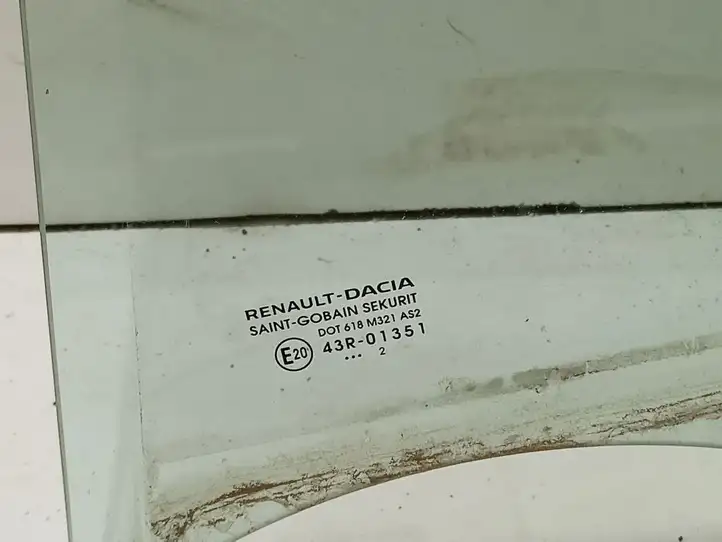 Dacia Jogger (2022 - ) 823014663R Стекло задней двери — фото 4