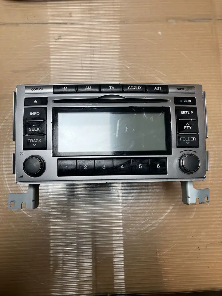 Hyundai Santa Fe (2009 - 2012) 961802B530CA Магнитола / мультимедийная система — фото 1