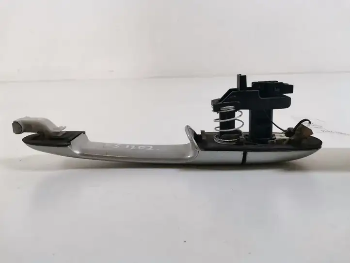 Mercedes-Benz Vito Viano W639 (2003 - 2010) A0007604359 Наружная ручка раздвижной двери — фото 2