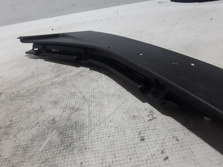 Dacia Jogger (2022 - )  822866017R  Отделка дверей (молдинги) задней двери