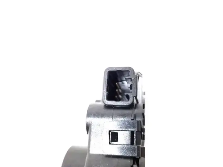 Lexus RX 450H (2008 - 2012) 85663-30010 Окантовка фары — фото 3