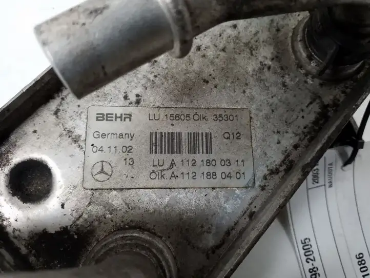 Mercedes-Benz ML W163 (1997 - 2005) A1121880401 Кронштейн масляного фильтра — фото 2