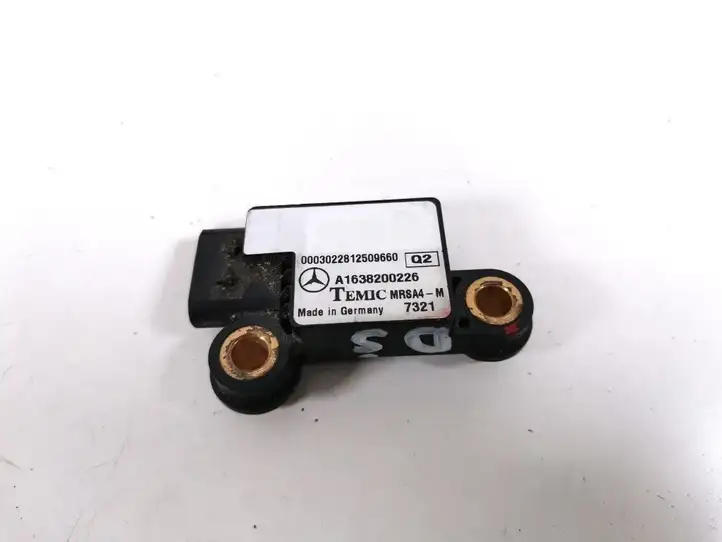 Mercedes-Benz ML W163 (1997 - 2005) A1638200226 Датчик удара SRS — фото 1