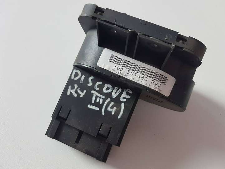 Land Rover Discovery (2004 - 2009)  YUD501480PVJ Включатель фонарей