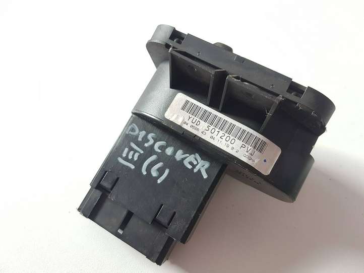 Land Rover Discovery (2004 - 2009)  YUD501200PVJ Включатель фонарей