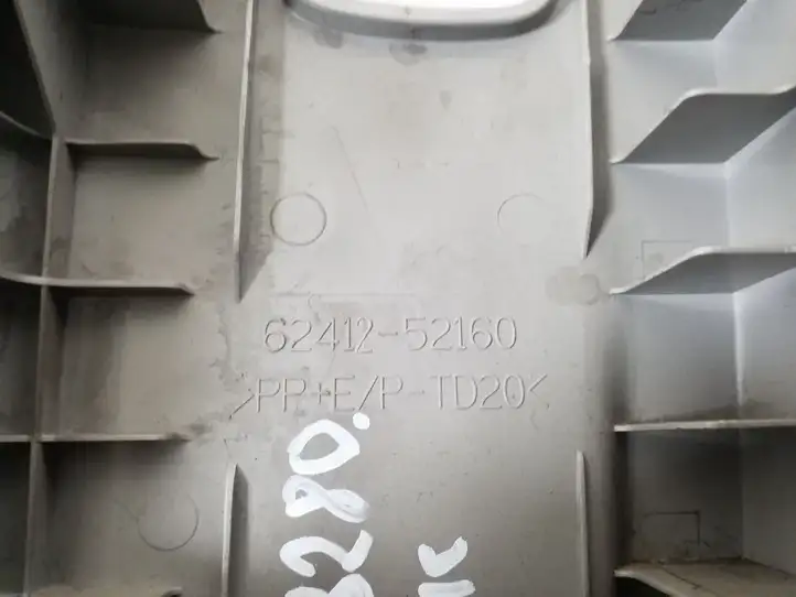 (2007 - 2014) 62412-52160 Верхняя обшивка стойки B — фото 2