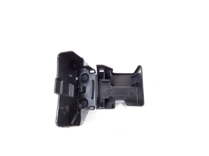Toyota Land Cruiser (J150) (2009 - ) 82621-60041 Крышка ящика аккумулятора — фото 2