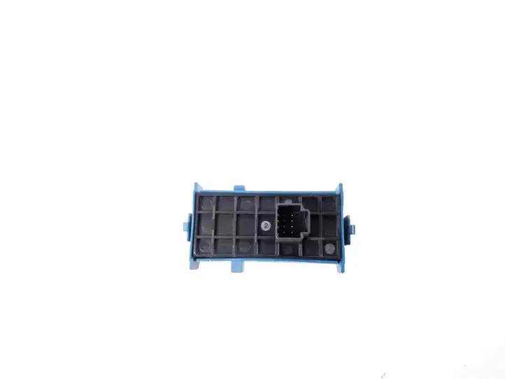 Toyota Avensis T270 (2009 - 2012) 84810-05070 Блок кнопок стеклоподъемников — фото 3