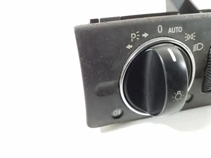 Mercedes-Benz E W211 (2002 - 2009) A2115450904 Включатель фонарей — фото 4
