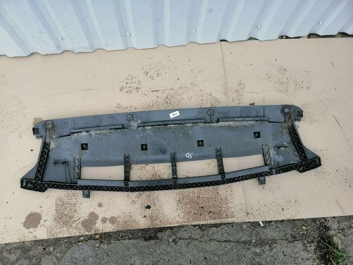 Audi Q5 (2008 - 2012)  8R0807233A Защита дна бампера