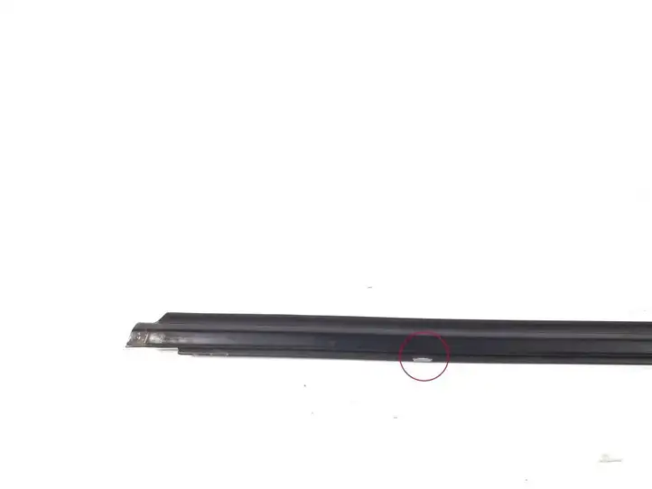 Toyota Corolla E120 E130 (2000 - 2004) 75720-13050 Накладка стекла передней двери — фото 2
